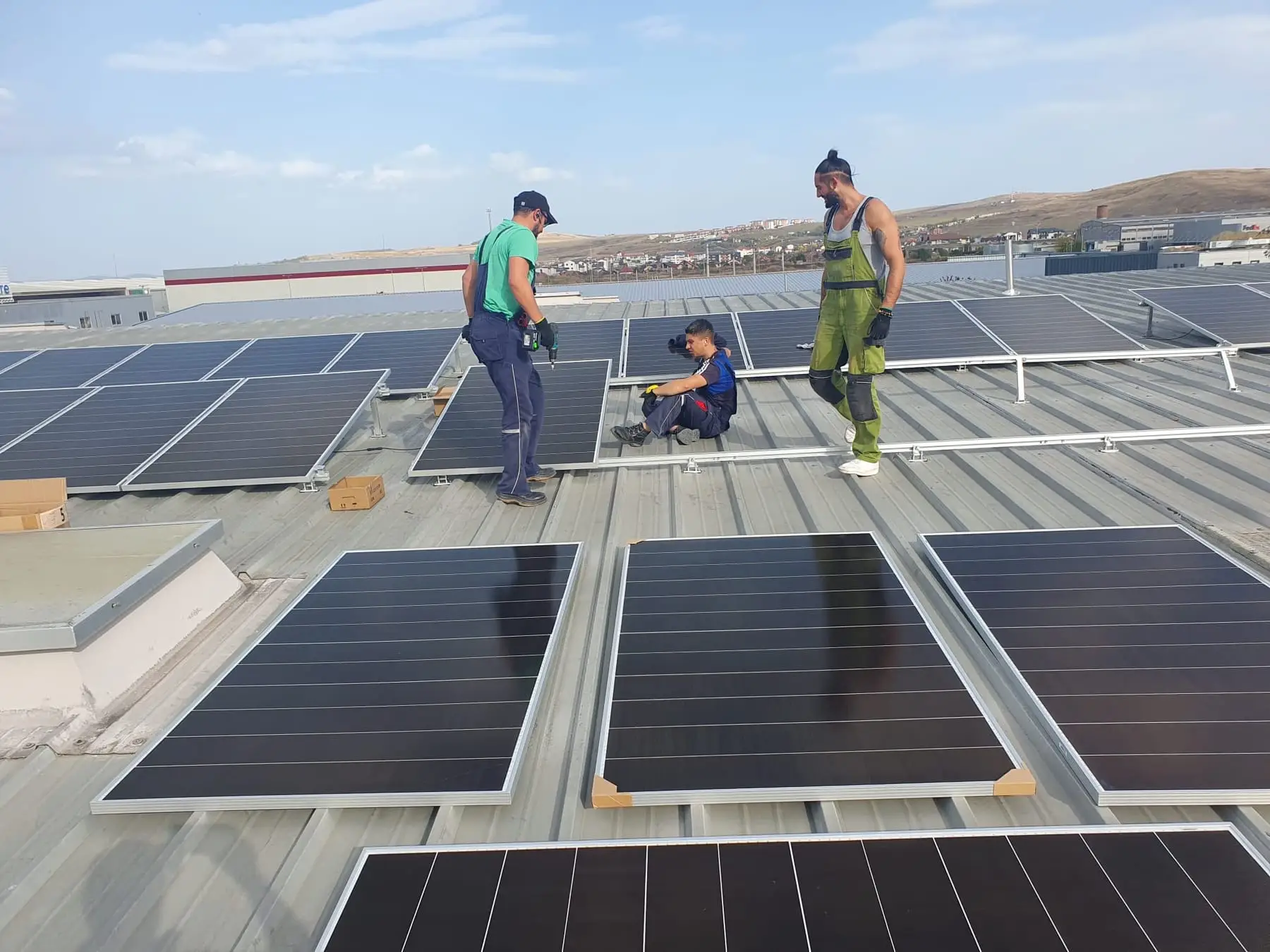 Damon · Hala Apahida · fotovoltaice